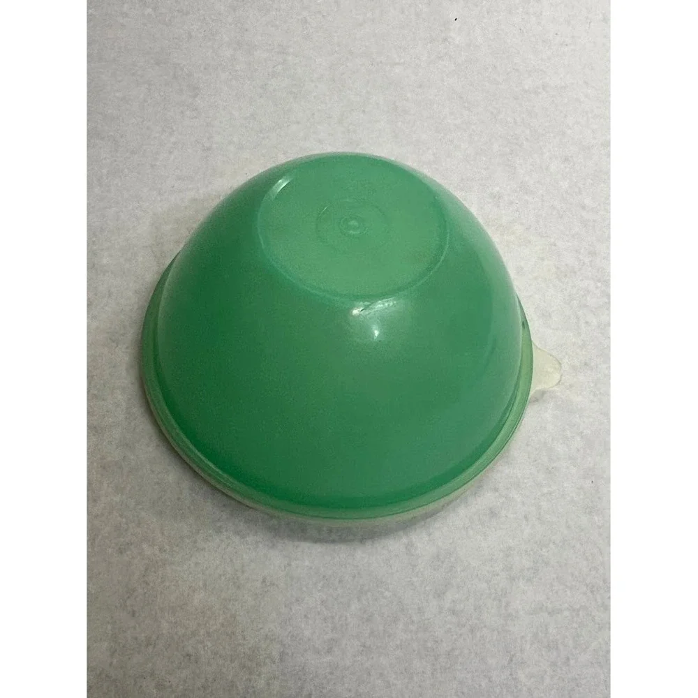 Vintage Tupperware Wonderlier Bowl 234-21 Jadeite Green with Lid 6 Inch USA